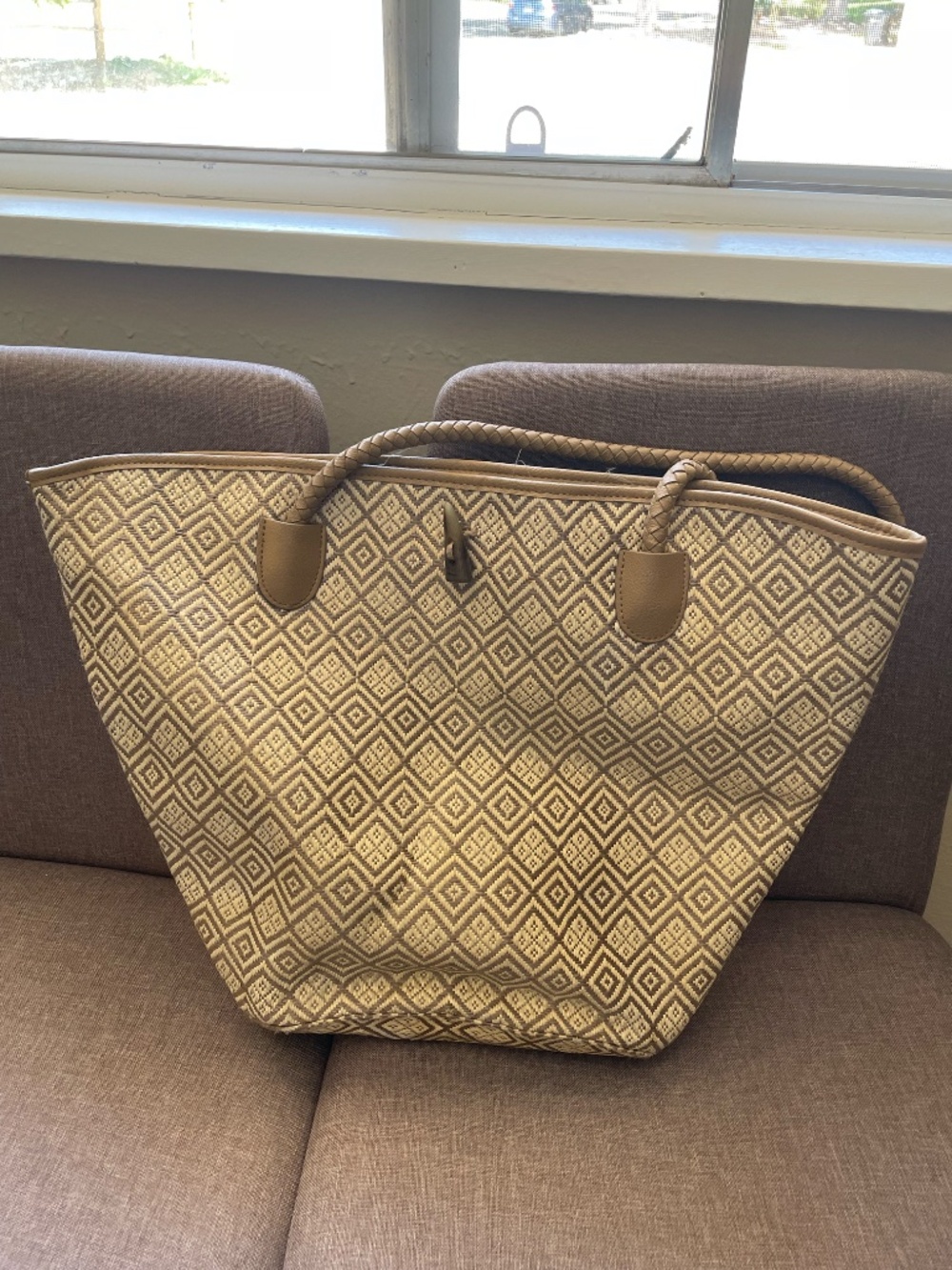 Neiman Marcus Gold Diamond Print Tote Bag | Braided Rope Handles | Leather Trim - Picture 6 of 6